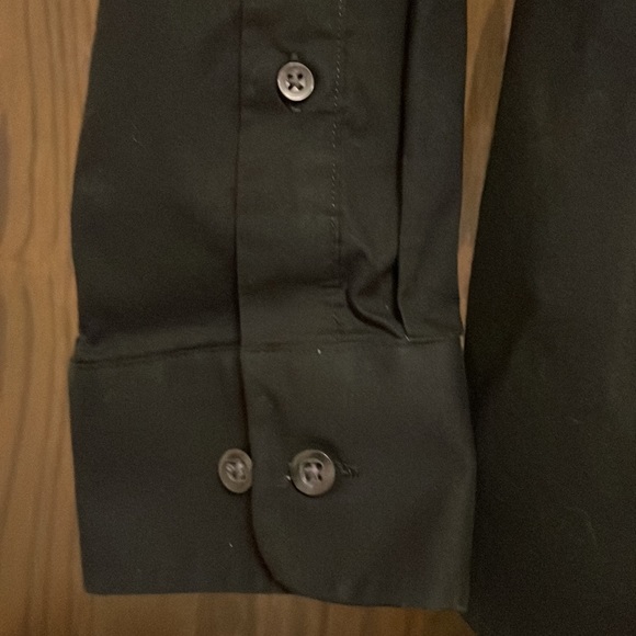 Men’s long sleeve Goodfellow black button down shirt - Picture 3 of 3